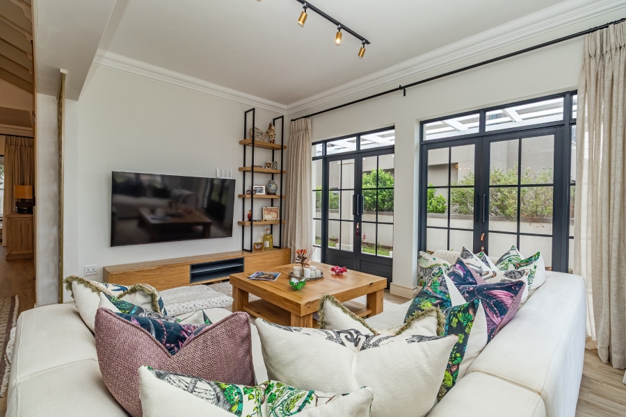 3 Bedroom Property for Sale in The Hill Western Cape